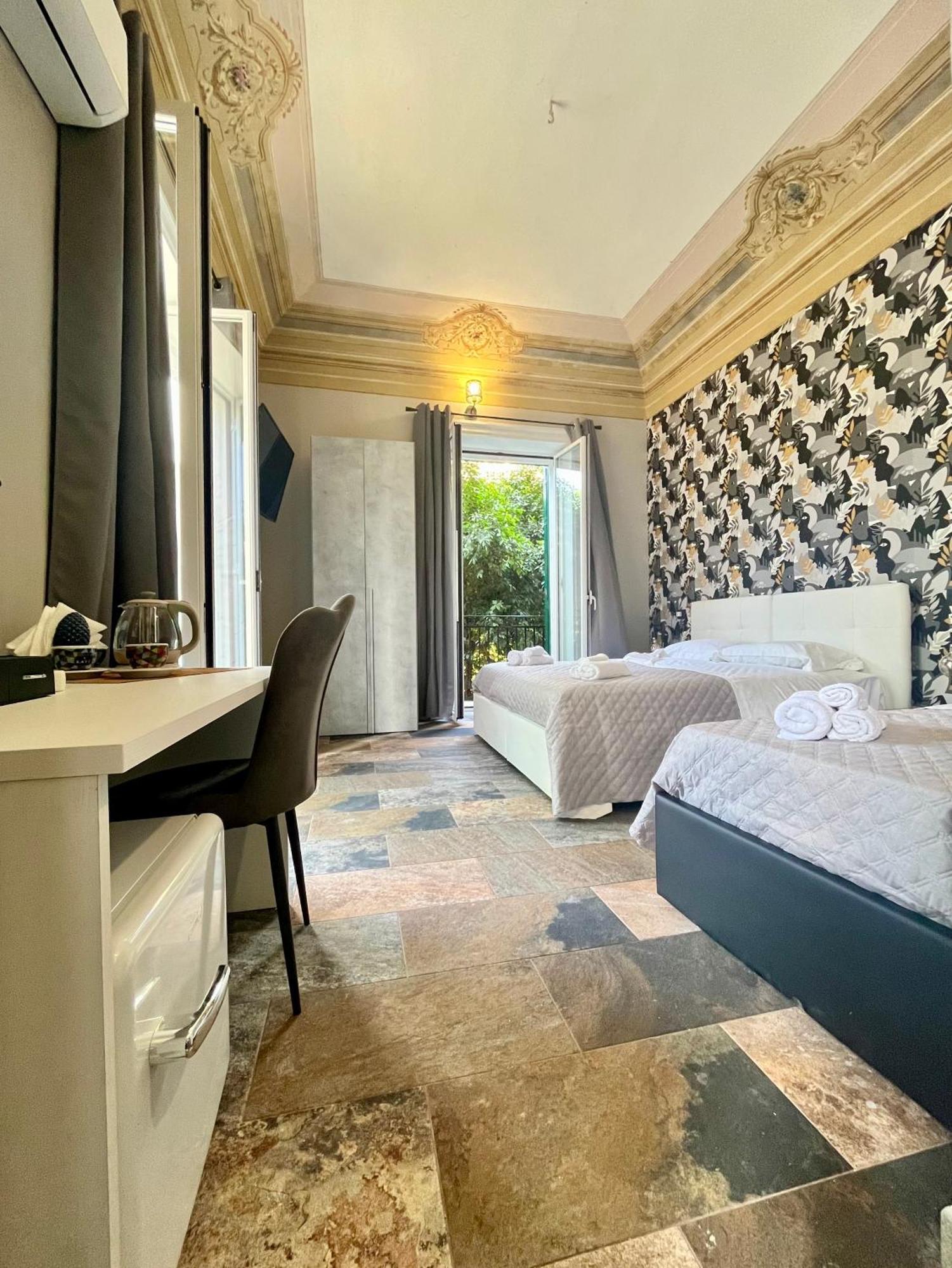 B&B Dimora Emily Палермо Экстерьер фото